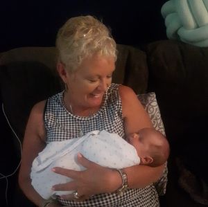 Meet your Posher, Sandra